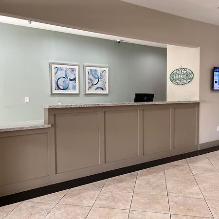 Best Western Inn & Suites Cleveland Exteriör bild